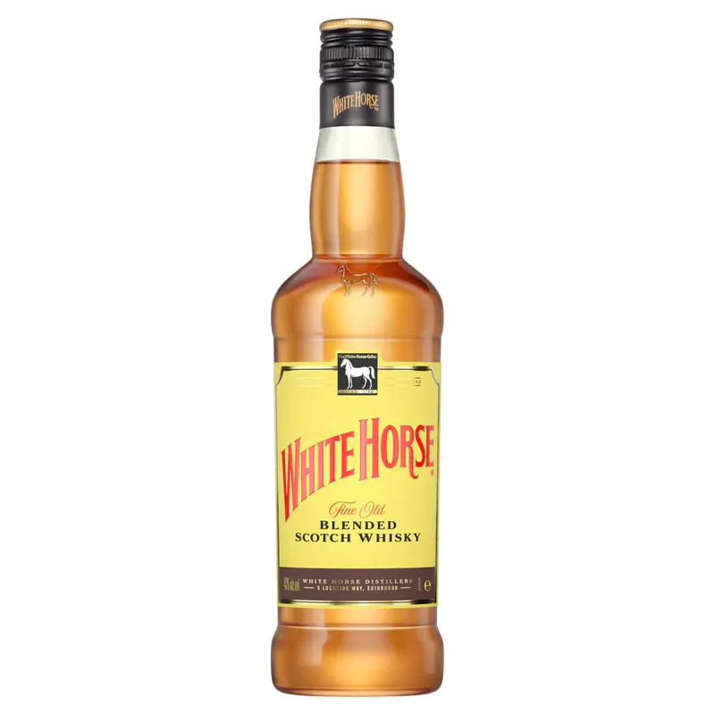 Combo White Horse 1L +5 Red Bull + 5 Gelo de Coco + 1 Água de Coco 1L